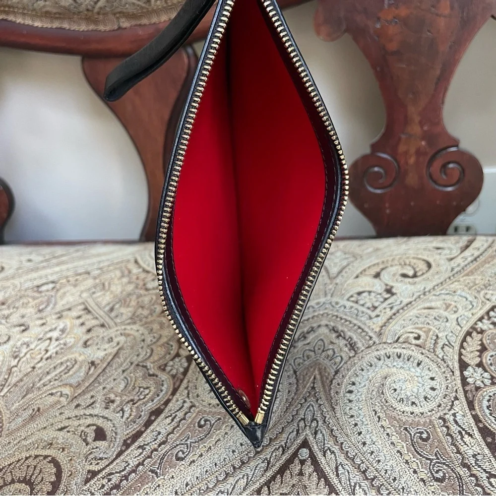 Mansur Gavriel Black Tanned Italian Leather Clutch Wristlet Smooth Sleek